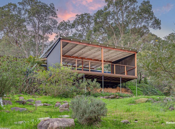 62 Croyden Road, Roleystone, WA 6111
