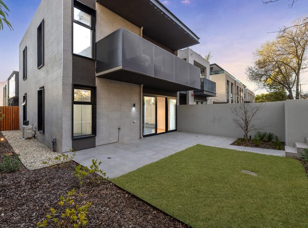 1/14 Camira Street, Malvern East, Vic 3145