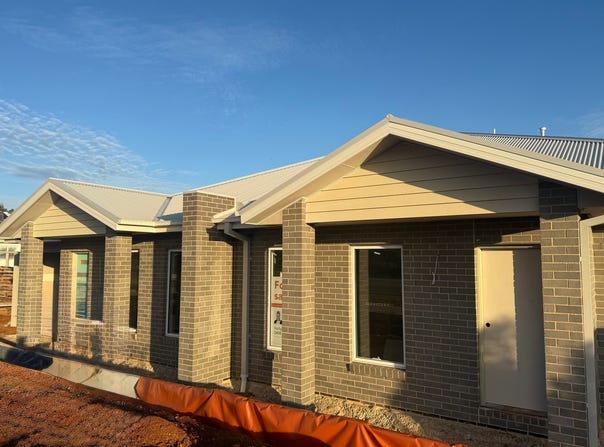 80A Jumbuck Drive, Gobbagombalin, NSW 2650