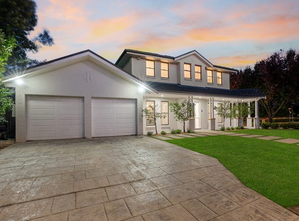 11 Bridgewater Boulevard, Camden Park, NSW 2570