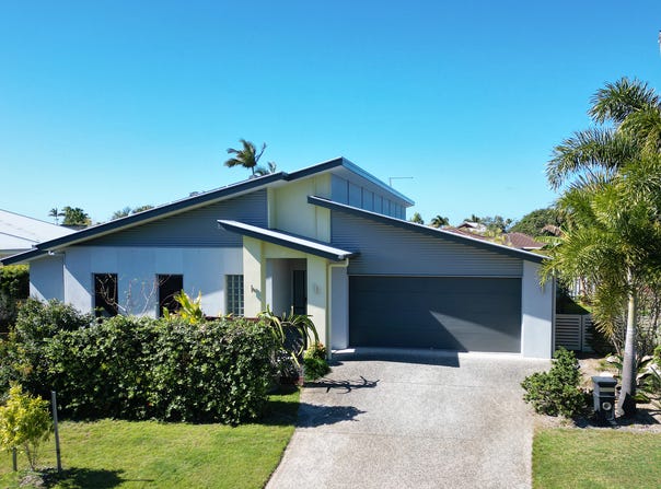 34 Flamingo Drive, Banksia Beach, Qld 4507