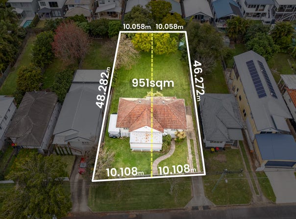 26 Vale Street, Wavell Heights, Qld 4012