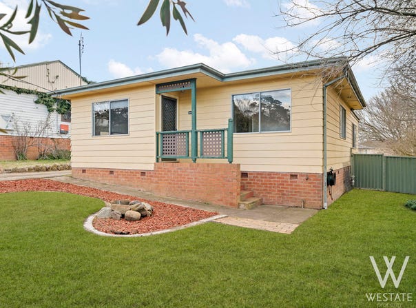 105 North Street, Oberon, NSW 2787