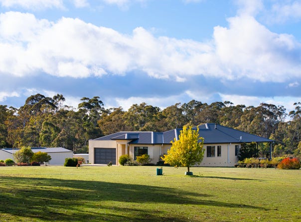 55 Kennedys Lane, Faraday, Vic 3451