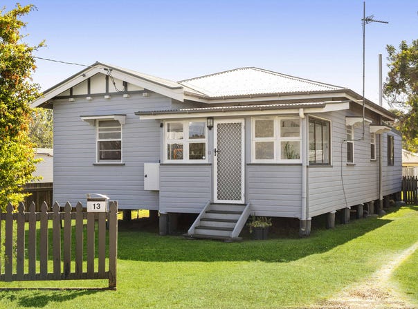 13 Albert Lane, Newtown, Qld 4350