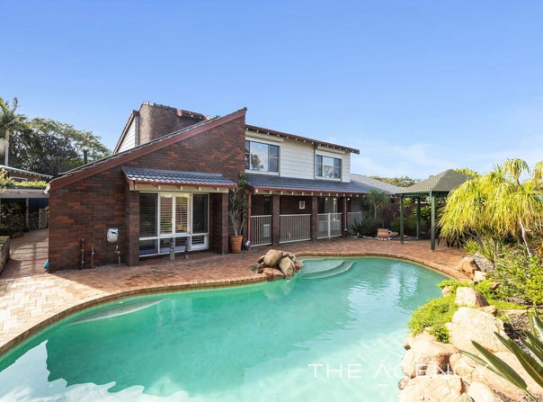 9 Aston Court, Carine, WA 6020