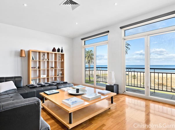 303/90 Beach Street, Port Melbourne, Vic 3207