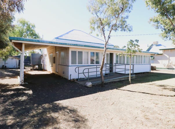 73 Bowen Street, Roma, Qld 4455