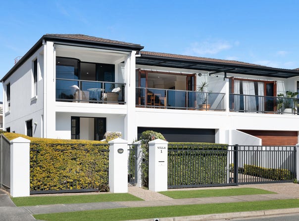 1/4 Parr Street, Biggera Waters, Qld 4216