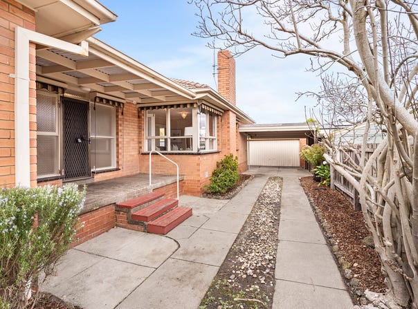 4 Duband Street, Burwood East, Vic 3151