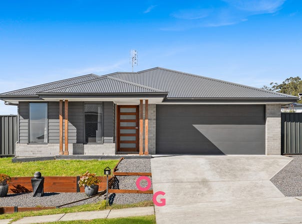 2 Buttercup Lane, Raymond Terrace, NSW 2324