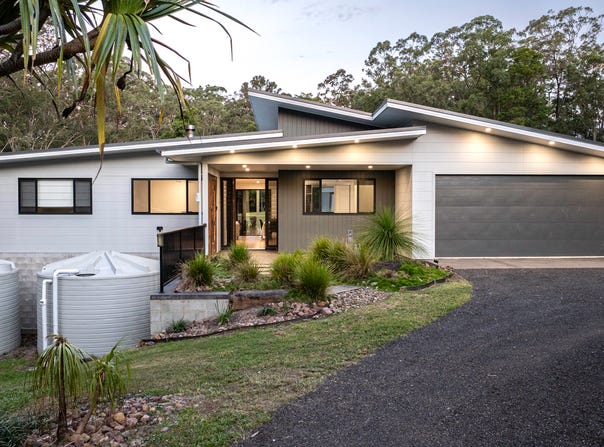 32 Amigh Road, Landsborough, Qld 4550