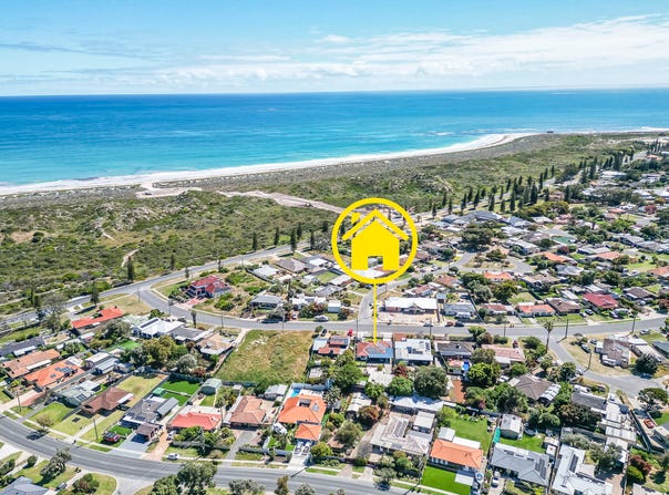 18 Whitfield Drive, Two Rocks, WA 6037