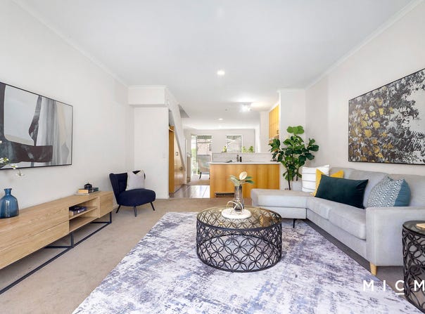 242 Wiltshire Drive, Kew, Vic 3101