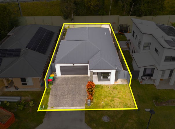 35 Hope Street, Bald Hills, Qld 4036