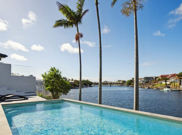 43 Portobello Drive, Mermaid Waters, Qld 4218