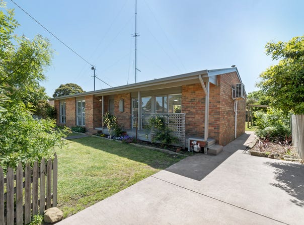 31 Stodart Street, Colac, Vic 3250