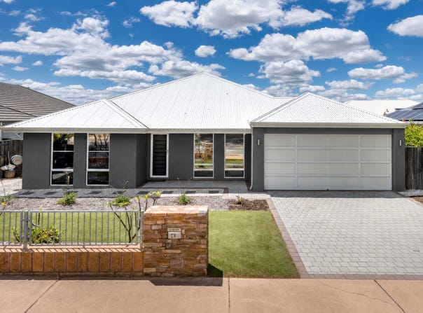 28 Banrock Drive, The Vines, WA 6069