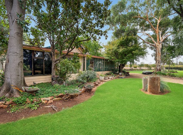 60 Stringer Road, Leeton, NSW 2705