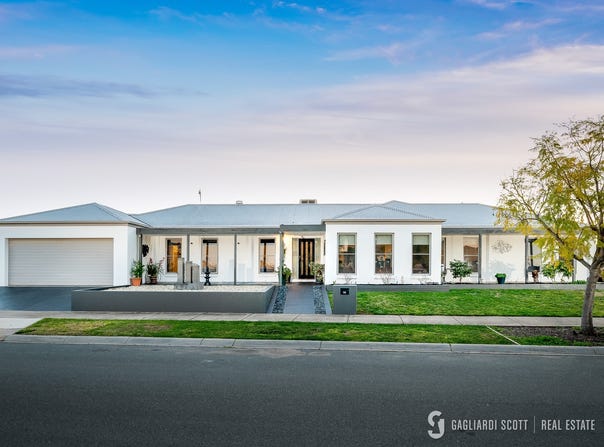38 Plover Drive, Kialla, Vic 3631