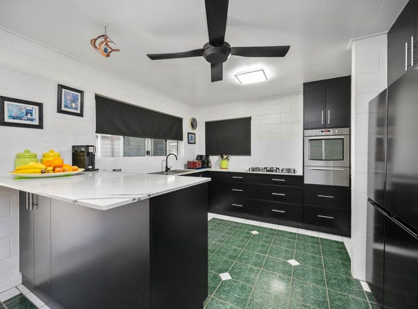 19 Phillips Street, Bluewater, Qld 4818