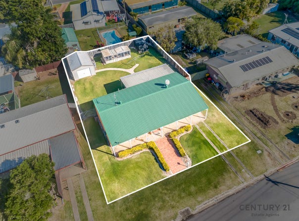 27 Sloane Street, Kalkie, Qld 4670