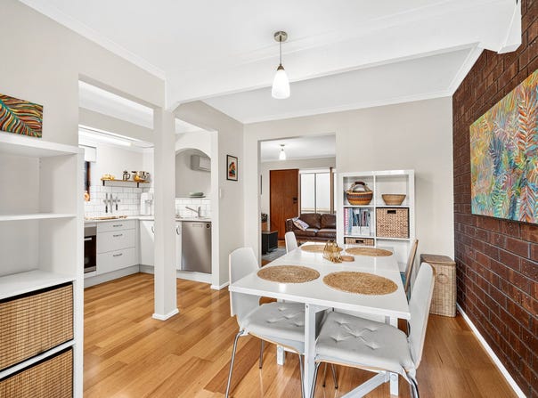 8/18 Windsor Avenue, Clovelly Park, SA 5042
