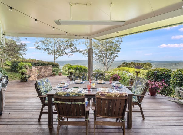 4 Boongala Avenue, Montville, Qld 4560