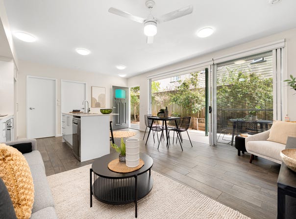 4/11 Ellena Avenue, Greenslopes, Qld 4120