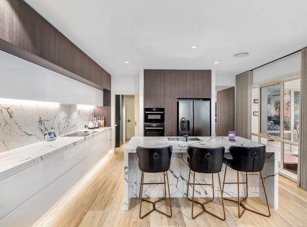 1 St Georges Crescent, Heatherton, Vic 3202