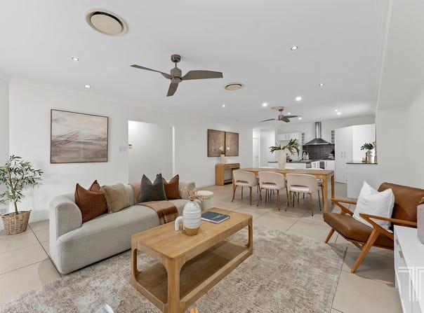 61 Williams Street, Wakerley, Qld 4154