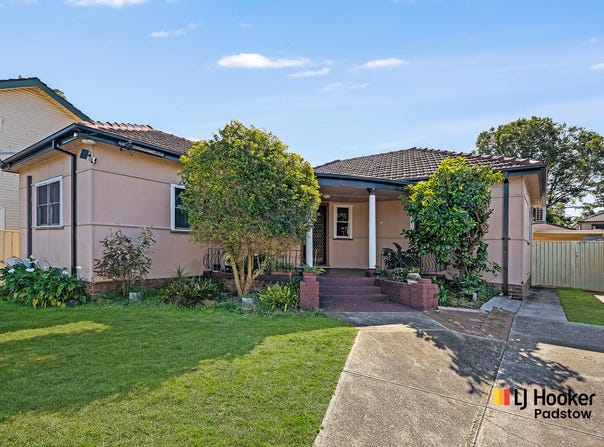 963 Henry Lawson Drive, Padstow Heights, NSW 2211