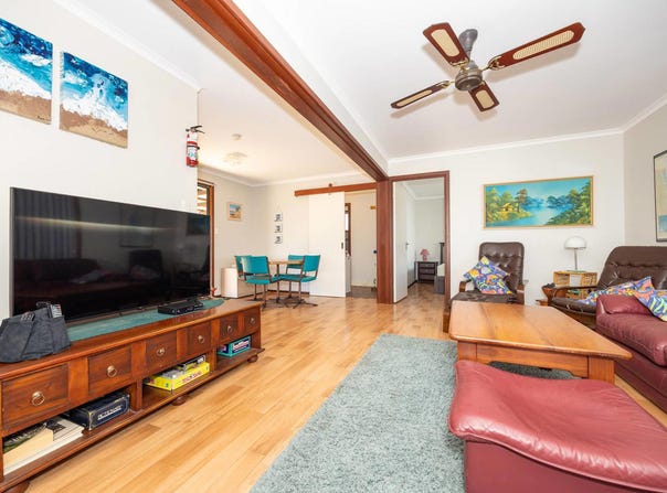 22 Battersby Road, Green Head, WA 6514