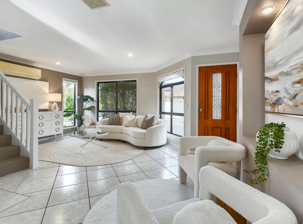 31/12 Greendale Way, Carindale, Qld 4152