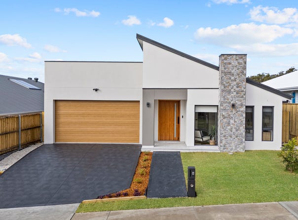 6 Guril Parade, Crangan Bay, NSW 2259