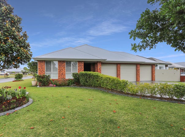 50 Leeward Circuit, Tea Gardens, NSW 2324