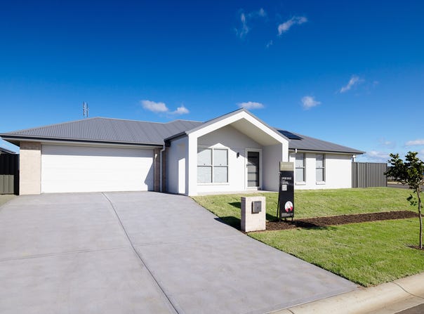 2 Linden Street, Lochinvar, NSW 2321