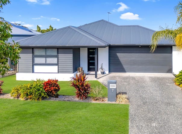 7 Newell Street, Ningi, Qld 4511