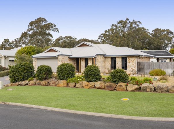 9 Holly Avenue, Highfields, Qld 4352
