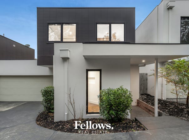 2/17 Rheanva Street, Berwick, Vic 3806