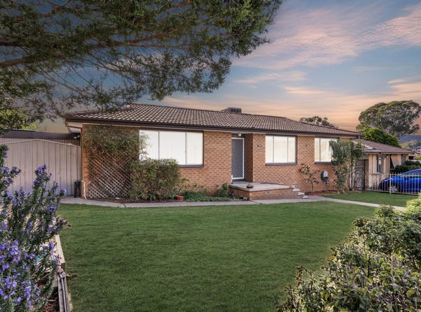 2/38 Alanbar Street, Queanbeyan, NSW 2620