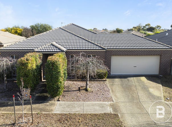20 Macquarie Close, Delacombe, Vic 3356