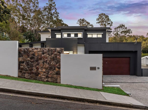 19 Blackstone Street, Indooroopilly, Qld 4068
