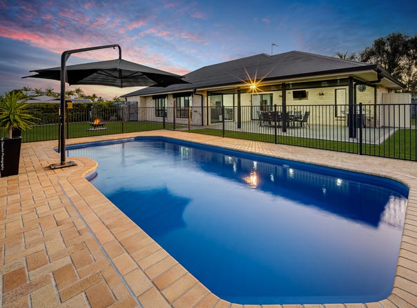 2-4 Oakmont Place, Wondunna, Qld 4655