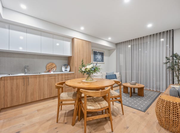 102/4 Paterson Street, Como, WA 6152