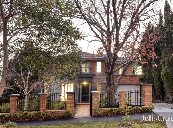 1/71 Wattle Valley Road, Canterbury, Vic 3126