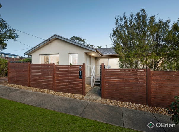 4 Olive Street, Mornington, Vic 3931