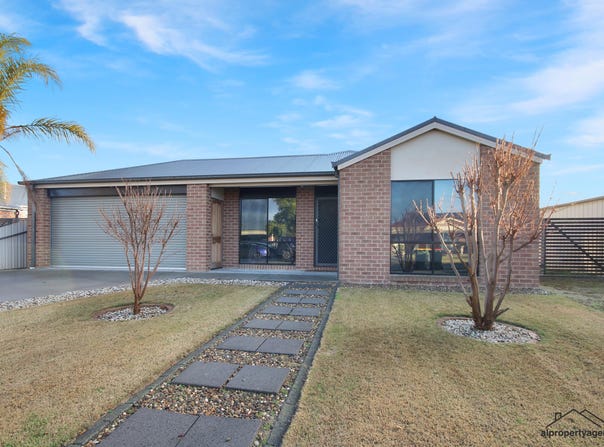 9 Tobruk Street, Horsham, Vic 3400