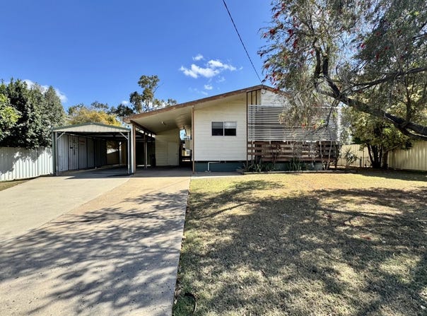 15 JACKSON Avenue, Moranbah, Qld 4744