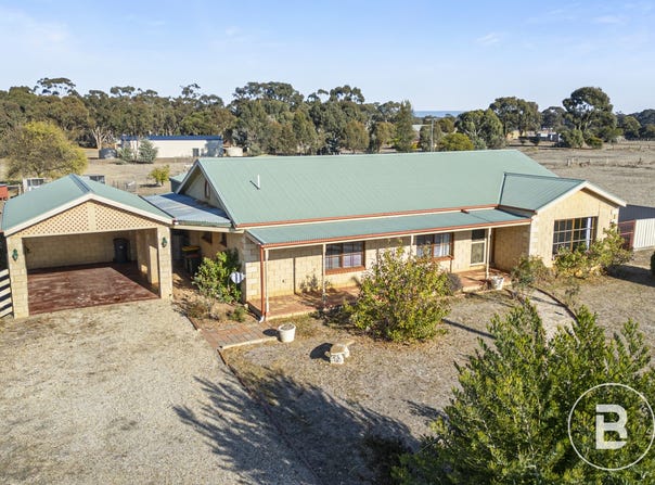 7 Massimo Court, Maryborough, Vic 3465